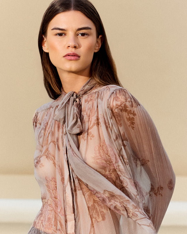 Blouse Game - Beige - Image 2