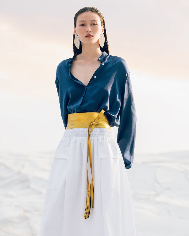 Chemise en satin de soie bleue nuit aux lignes épurées - Chemises & tops Mes Demoiselles - Image 1