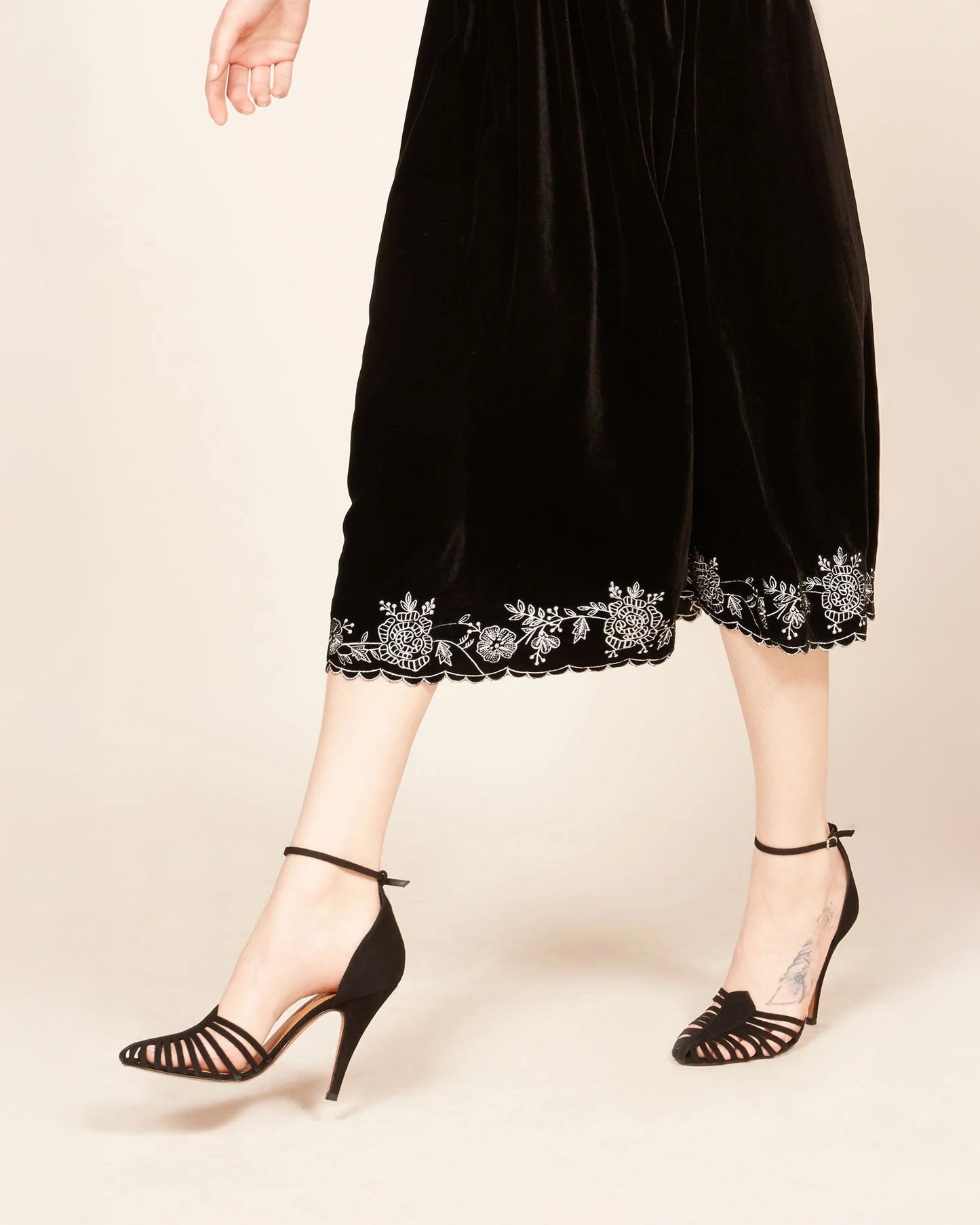 Venitiennes Heels - Black