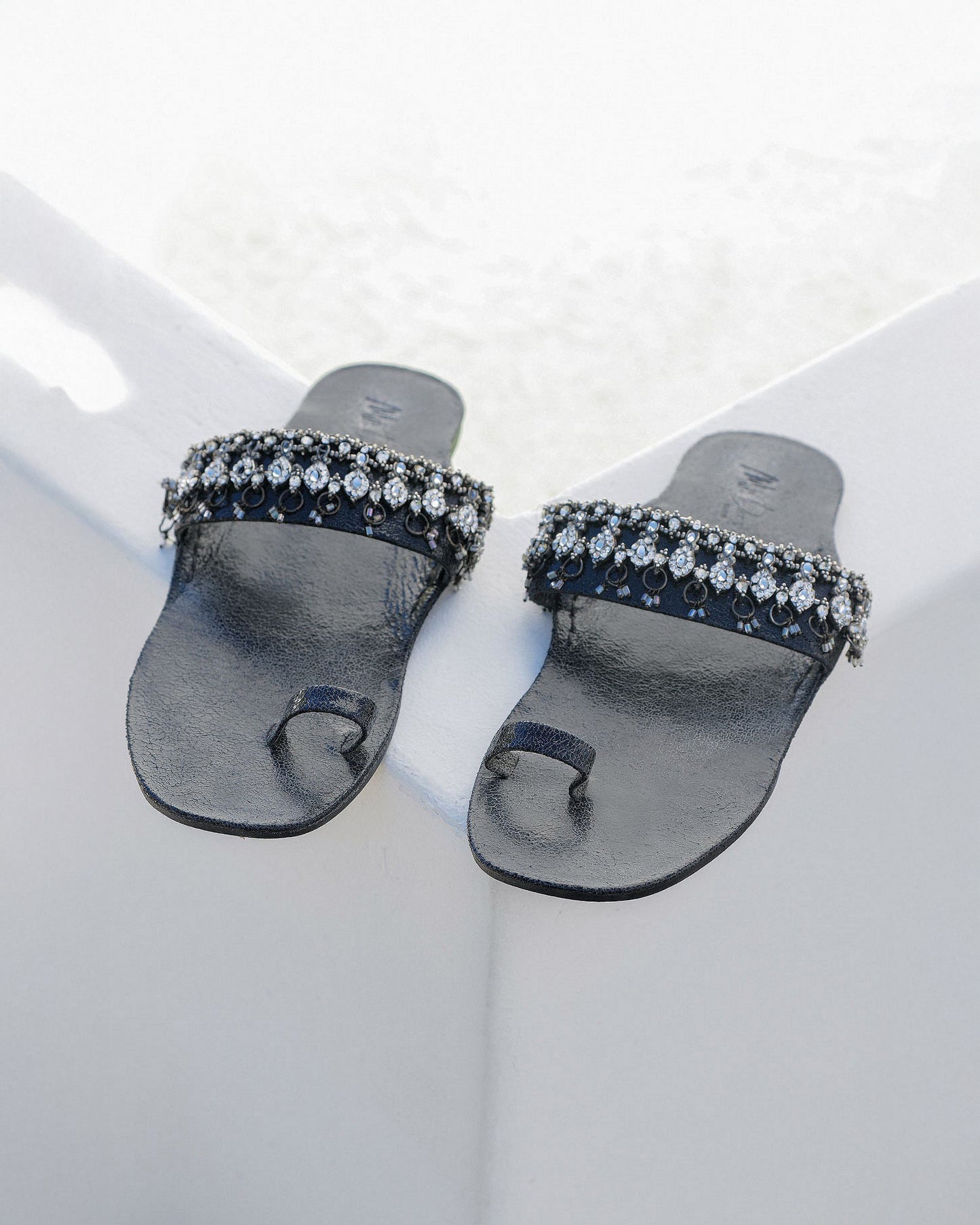 Agar Shoes - Black