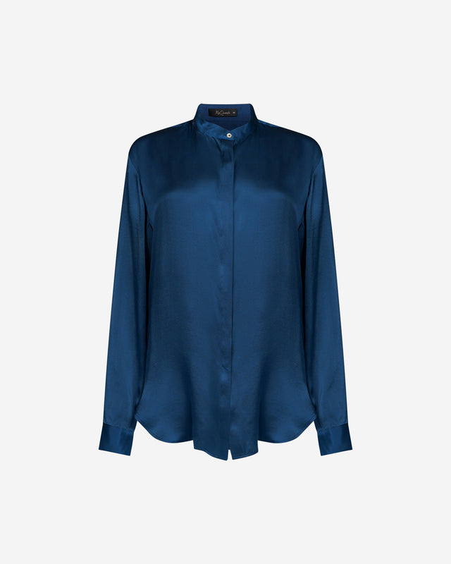 Chemise Silveness - Bleu Marine : Chemise en satin de soie bleue nuit aux lignes épurées Mes Demoiselles - Dernière image