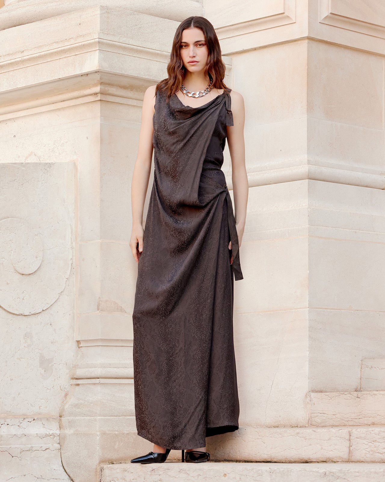 Robe noire longue habillée imprimé fondu reptile - Robes Mes Demoiselles - Image 1