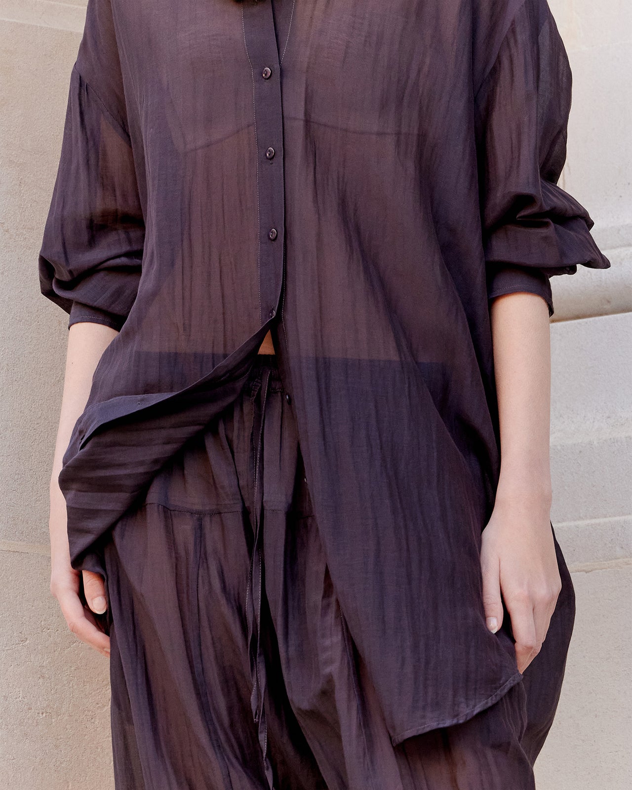 Chemise Lao - Gris Violine : Chemise souple et longue en gaze de coton et soie grise Mes Demoiselles - Image 4