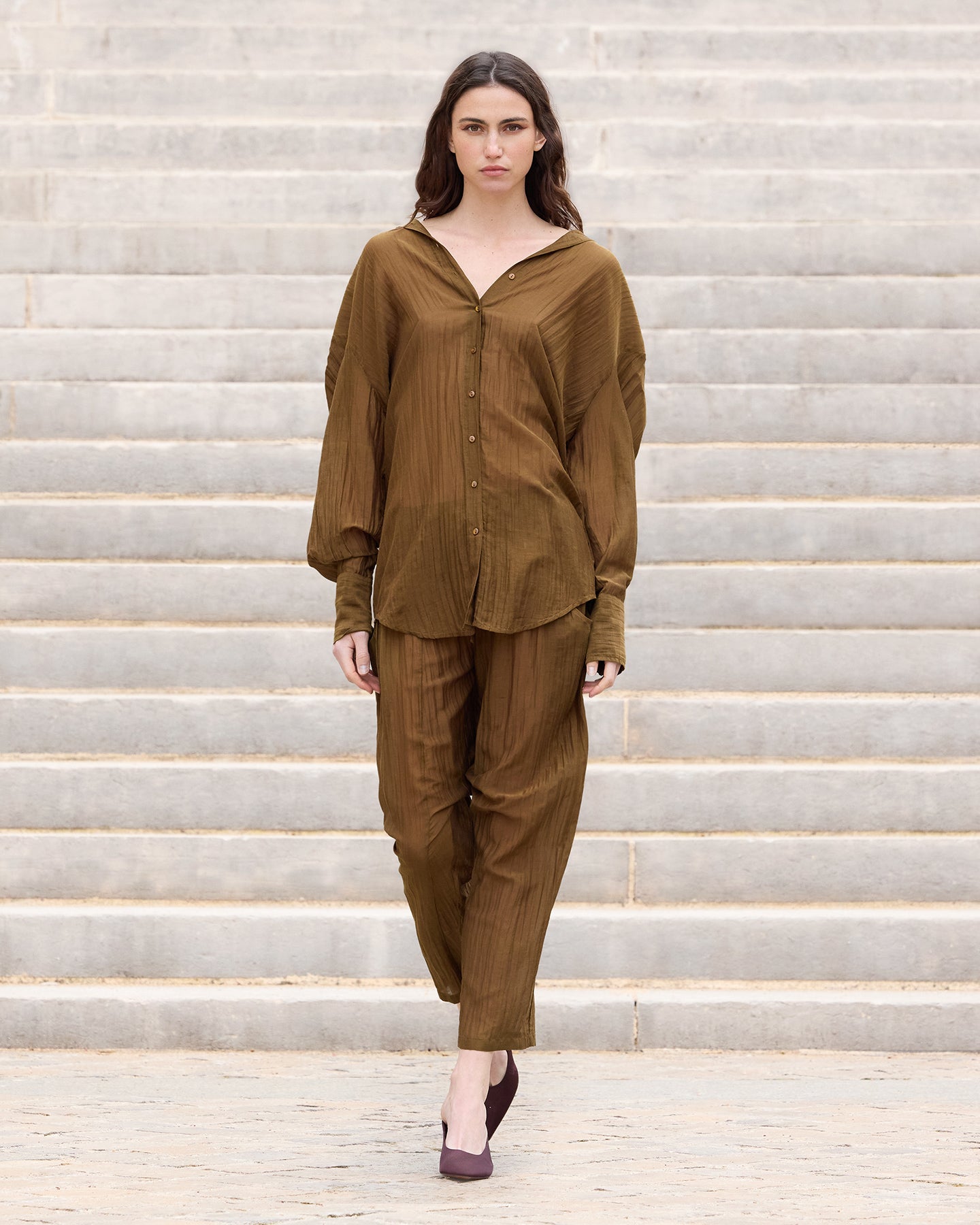 Chemise souple et longue en gaze de coton et soie kaki - Chemises & tops Mes Demoiselles