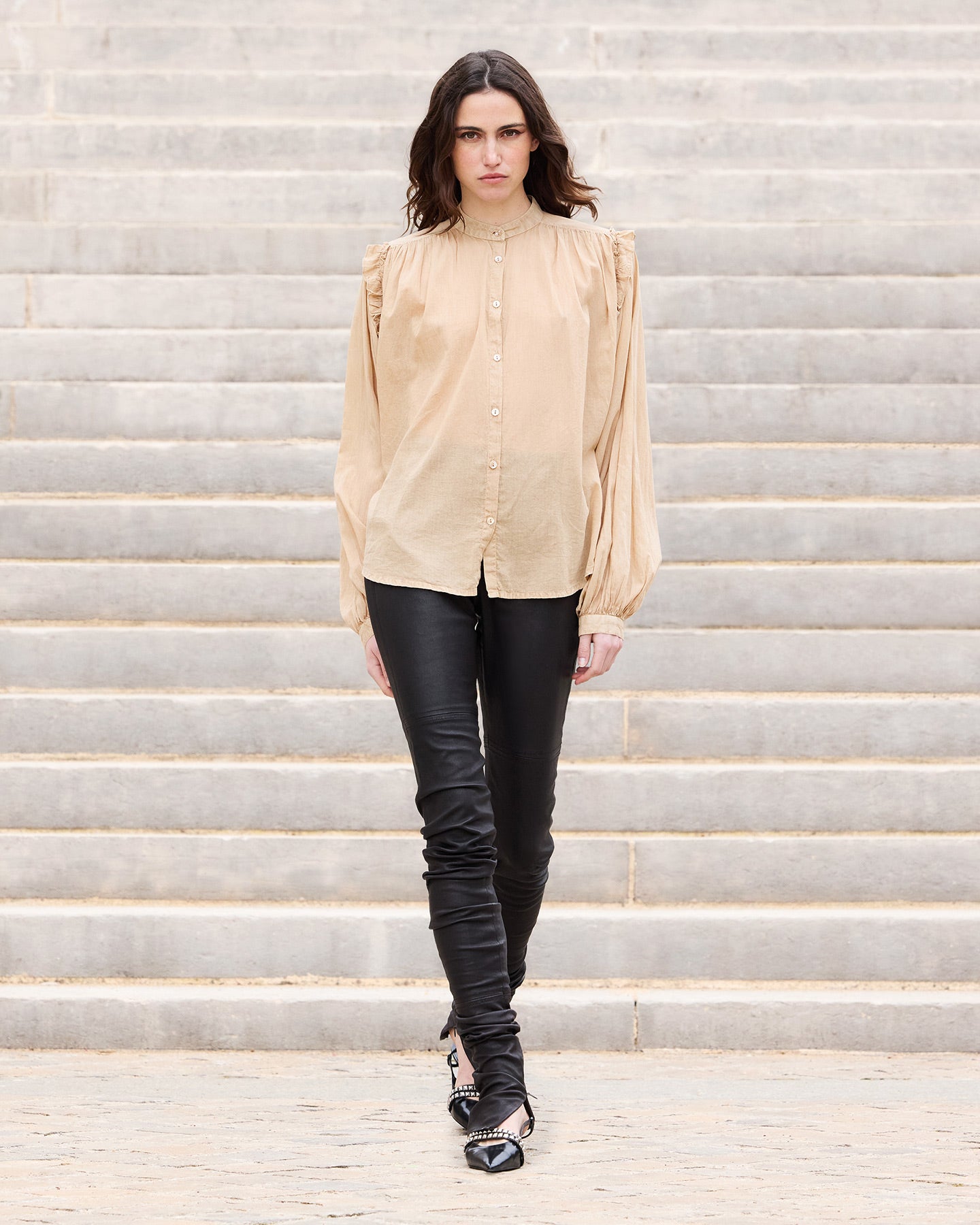 Chemise douce beige en voile de coton - Chemises & tops Mes Demoiselles