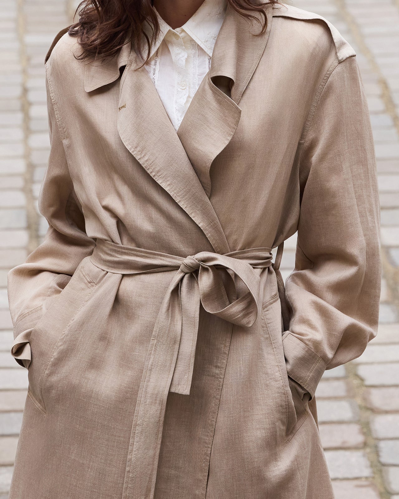 Manteau imper beige léger et élégant - Manteaux & vestes Mes Demoiselles - Image 3