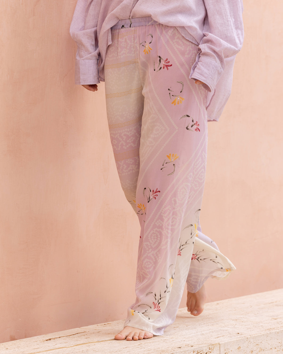 Pantalon Gigi - Rose : Pantalon fluide aux reflets artistiques Mes Demoiselles