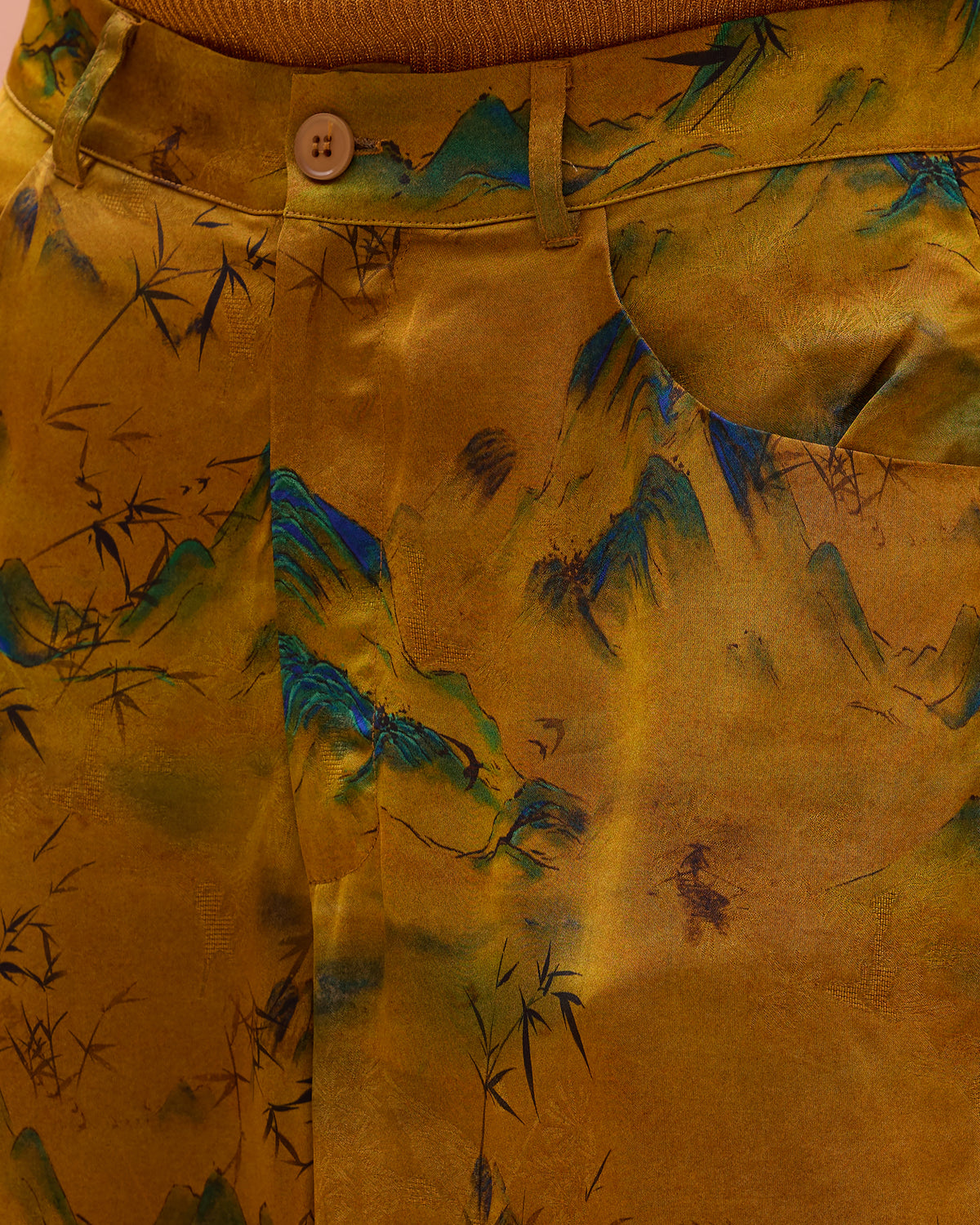Bermuda Mory - Jaune : Bermuda long en jacquard de viscose imprimé sur fond ocre Mes Demoiselles - Image 4