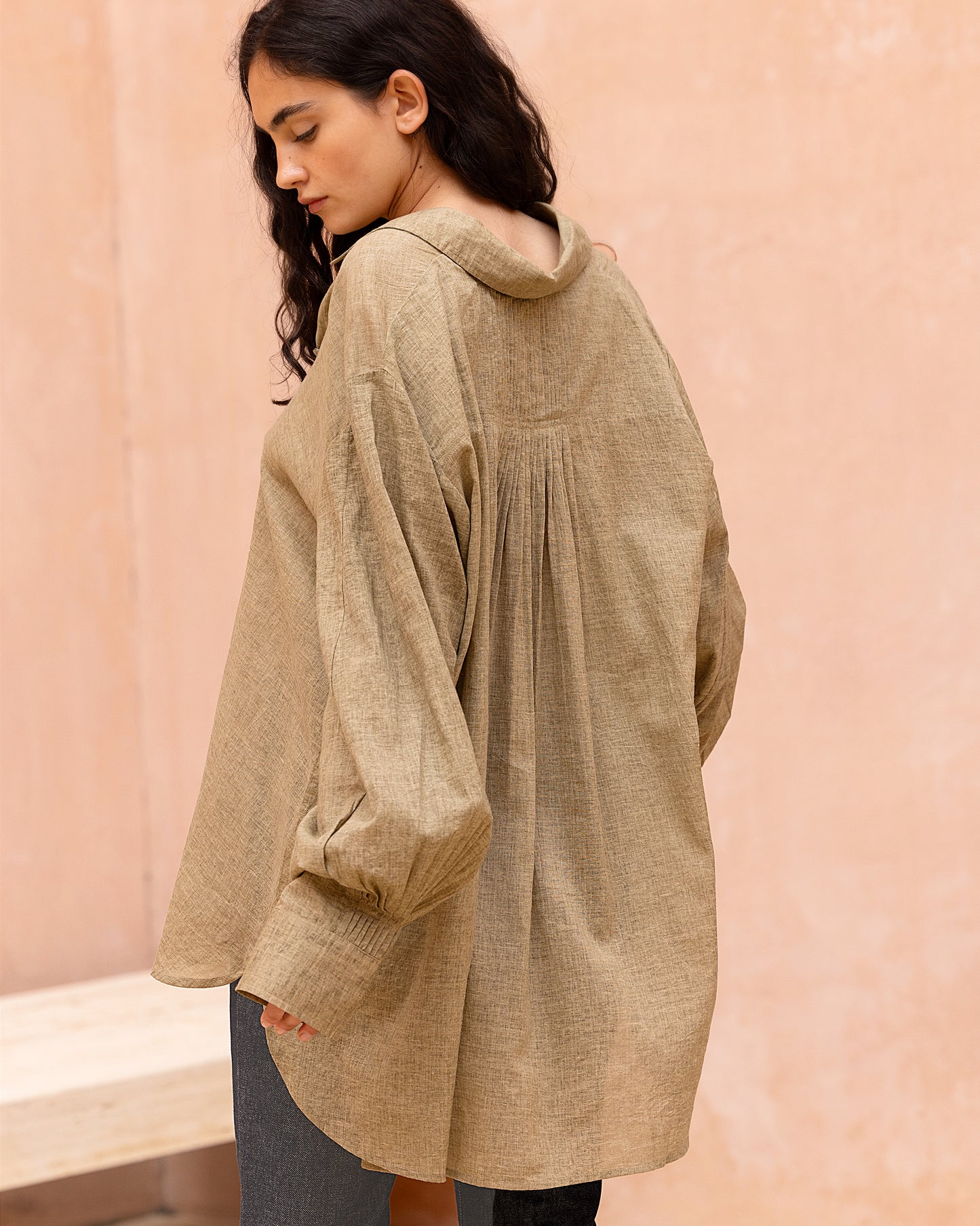 Chemise Opal - Beige : Chemise en coton biege structurée Mes Demoiselles