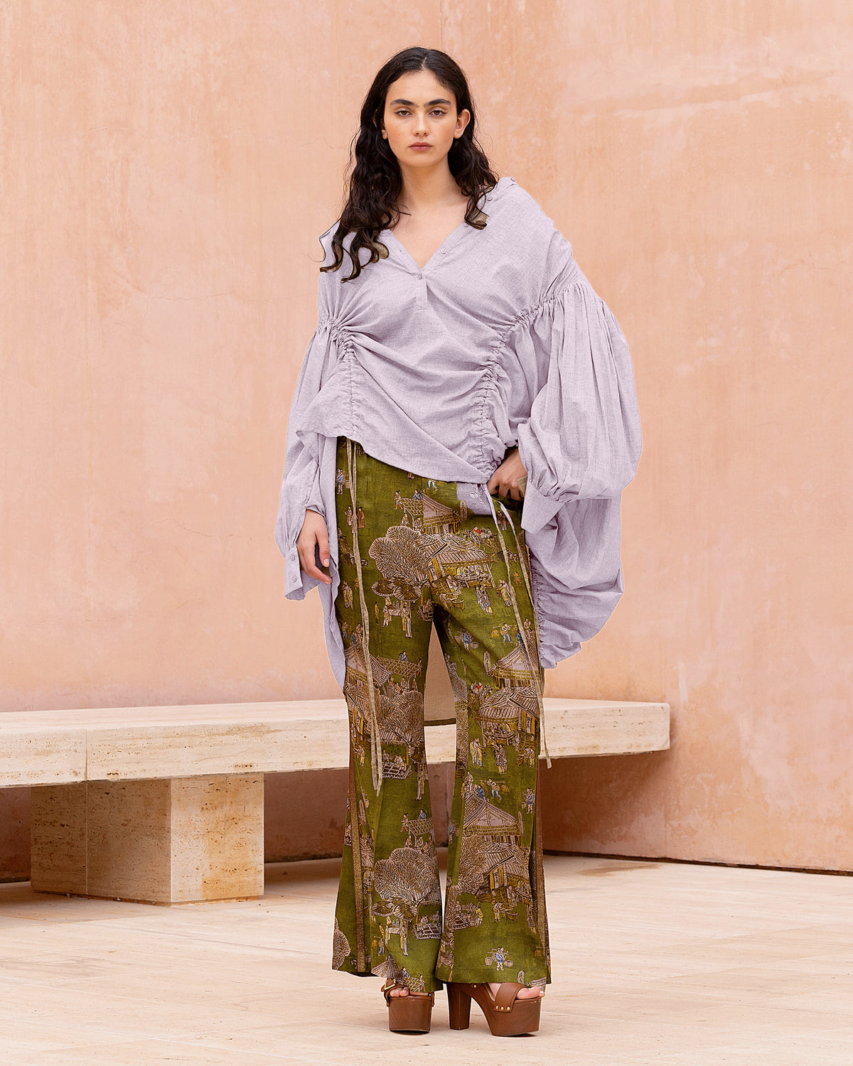 Blouse lavande en voile de coton et détails subtils - Chemises & tops Mes Demoiselles - Image 1