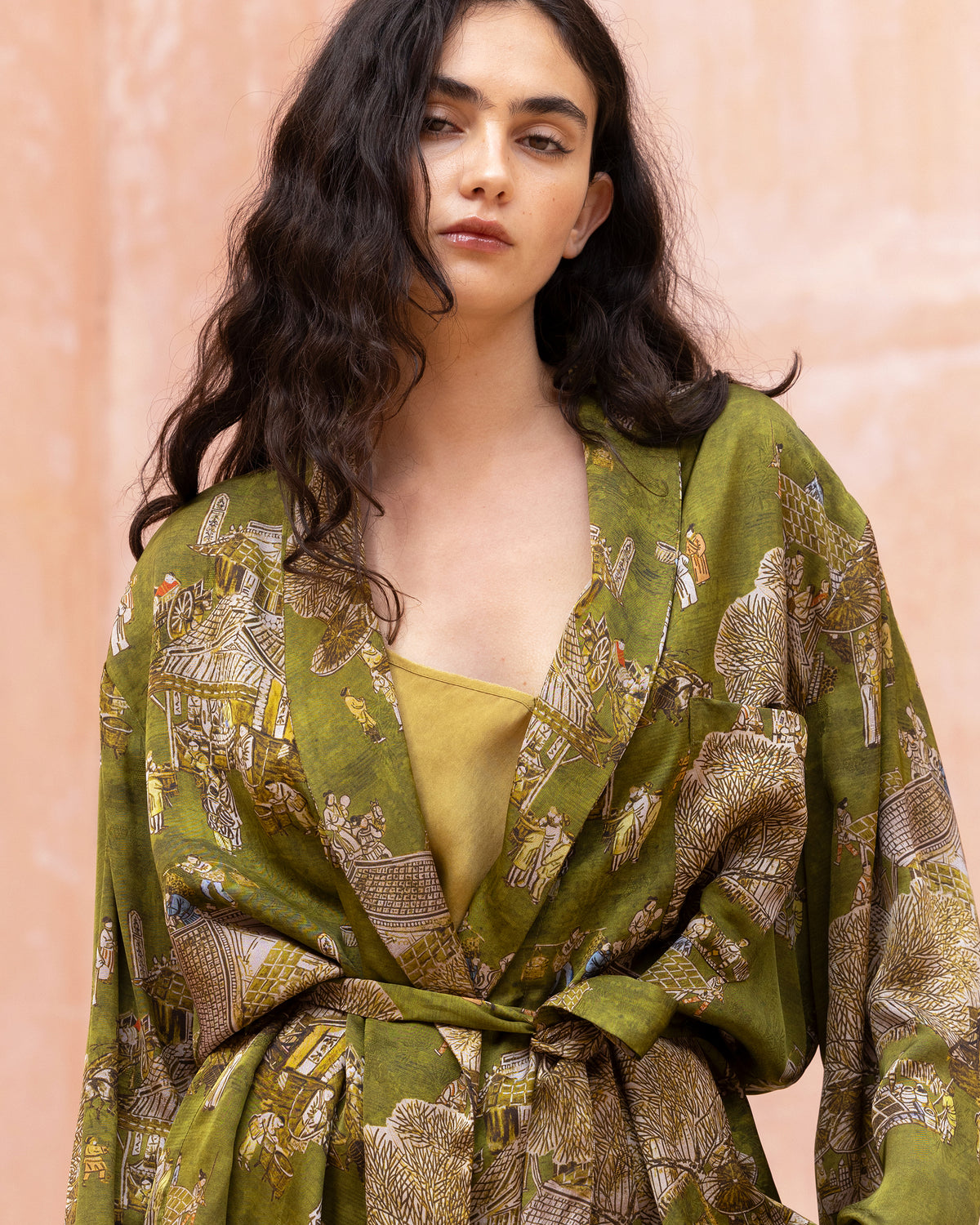 Kimono Pelva - Vert : Kimono en jacquard de viscose imprimé sur fond vert Mes Demoiselles - Image 4