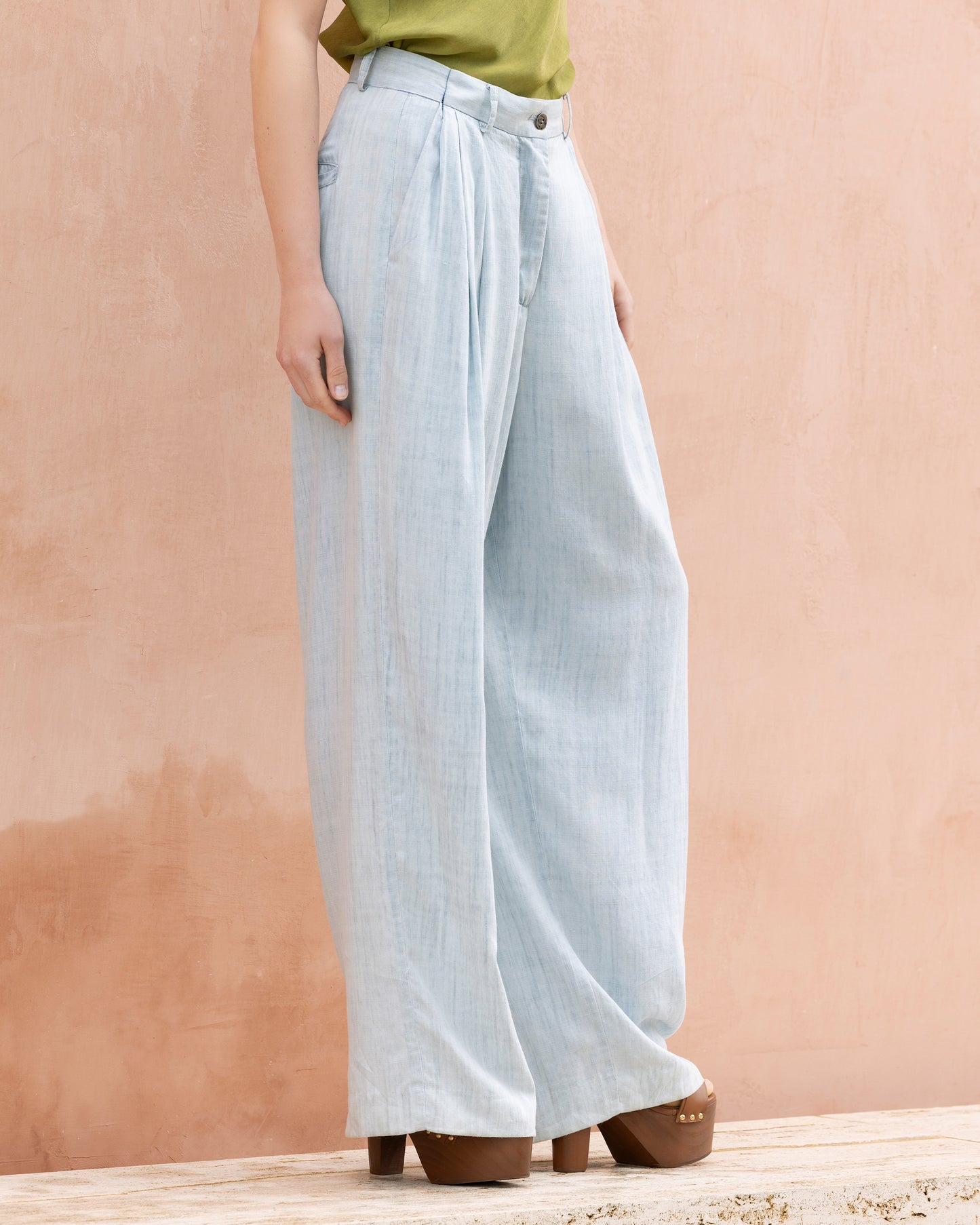 Pantalon Perry - Bleu : Pantalon fluide bleu ciel en tencel et lin Mes Demoiselles