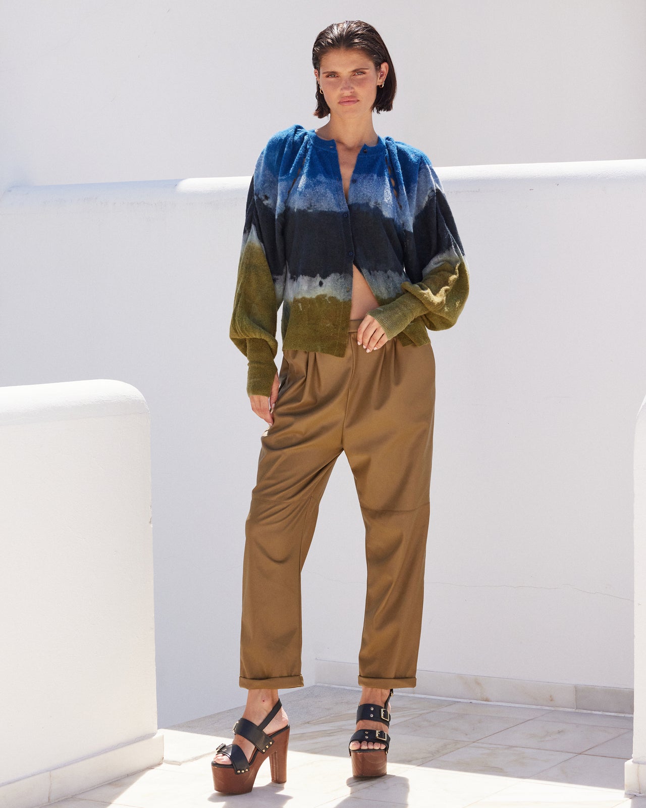 Pantalon Roxy - Kaki : Pantalon droit en simili cuir – kaki Mes Demoiselles - Image 6