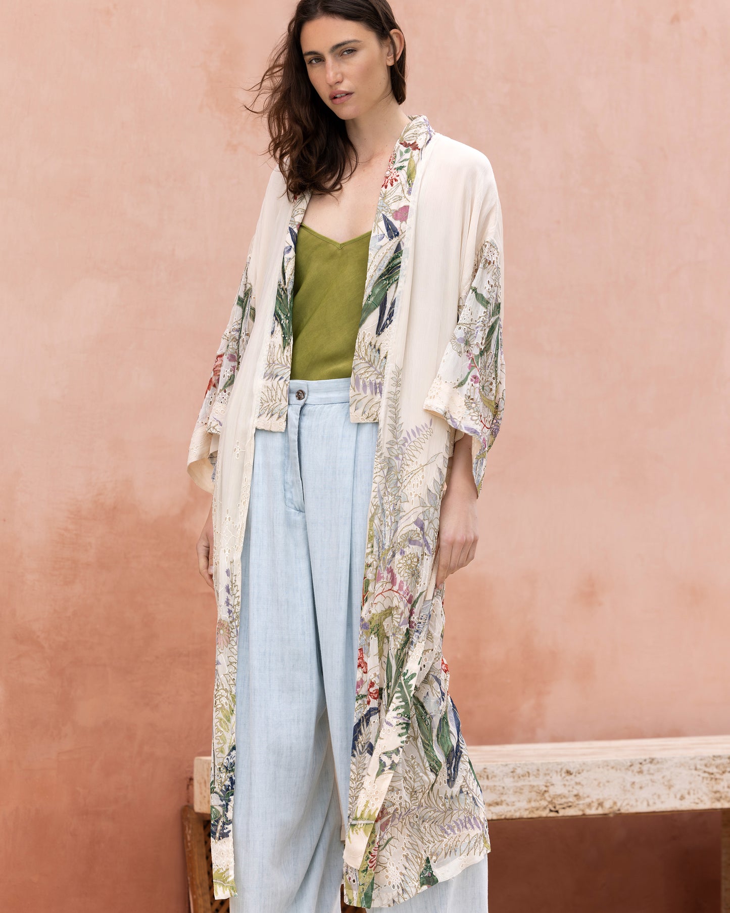 Kimono Wanda - Beige : Kimono en viscose gaufrée et broderie anglaise Mes Demoiselles
