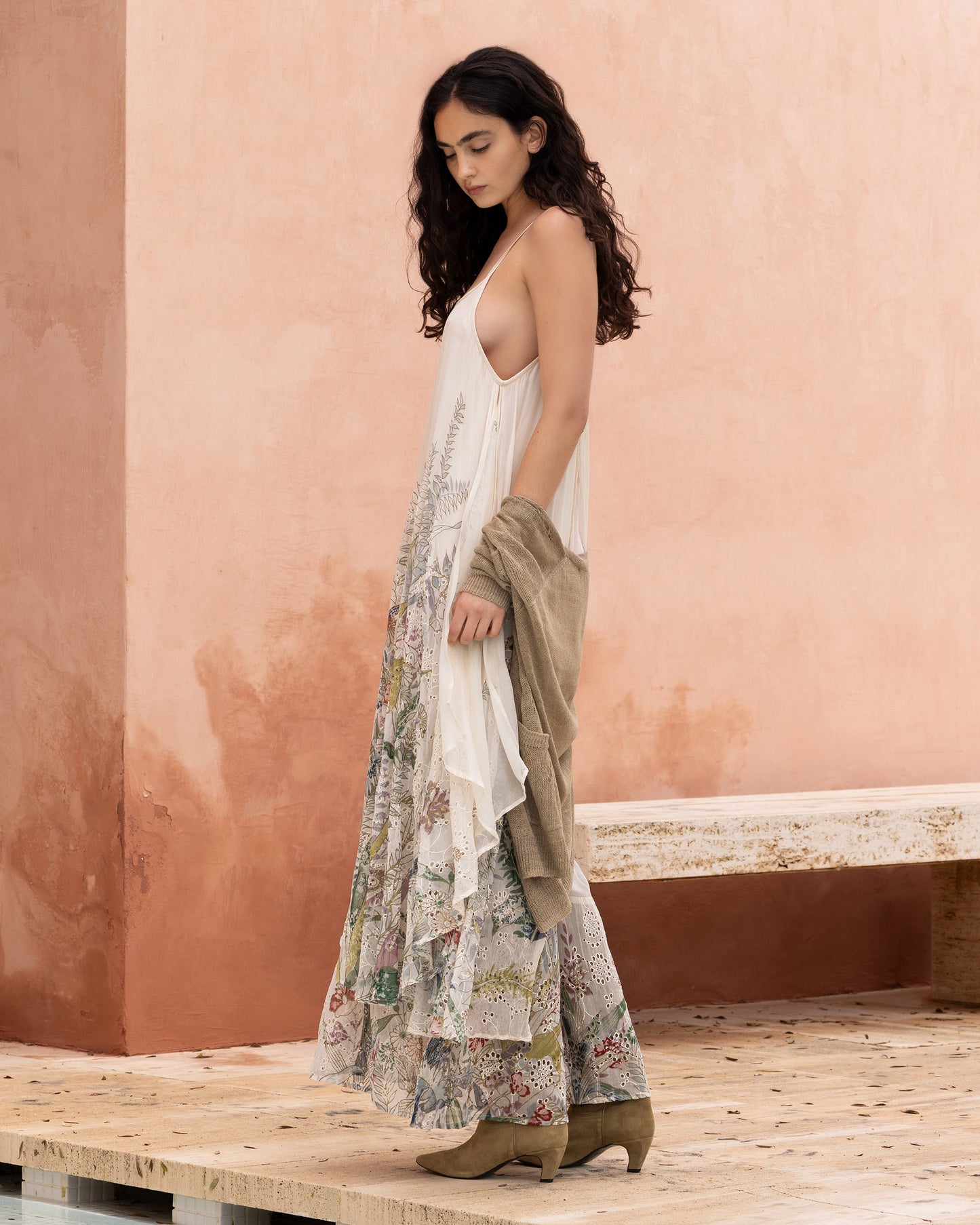 Robe Winter - Beige : Robe à fines bretelles en viscose gaufrée Mes Demoiselles