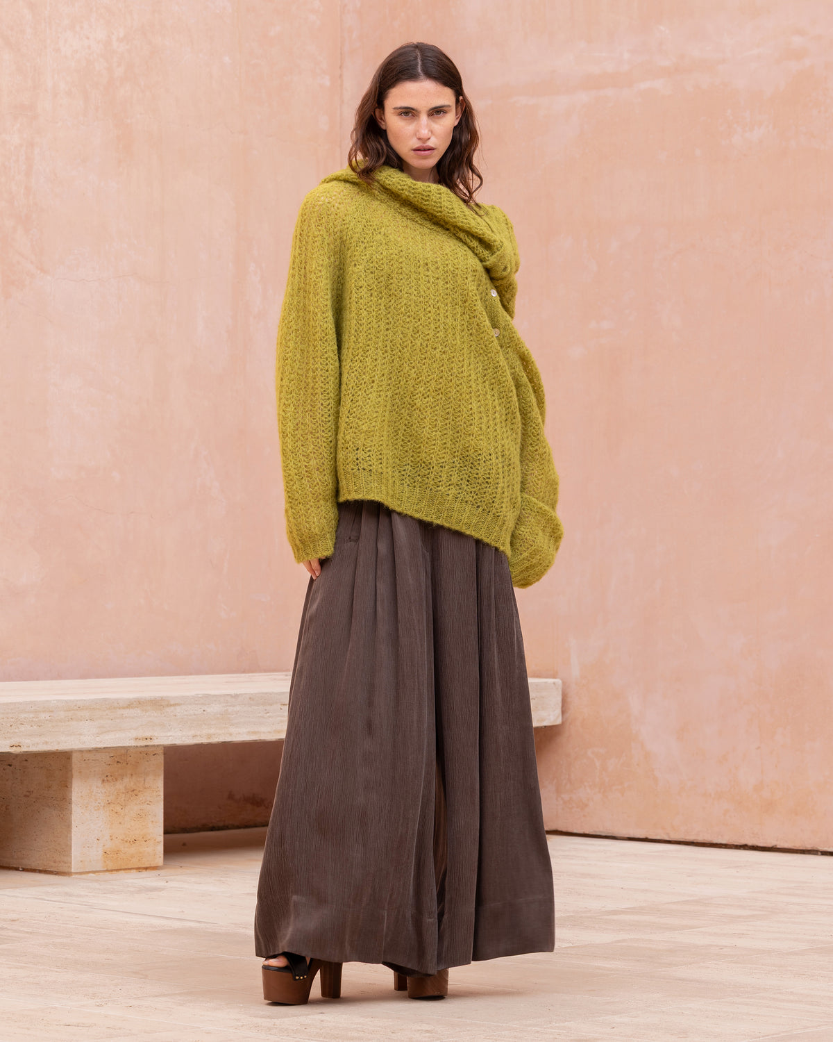 Pull oversize en alpaga brossé kaki olive - Pulls & gilets Mes Demoiselles