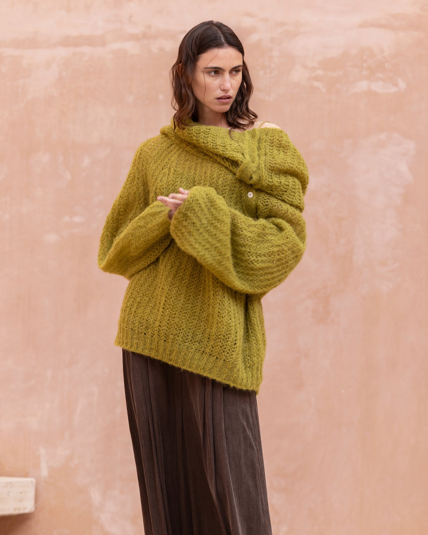 Pull oversize en alpaga brossé kaki olive - Pulls & gilets Mes Demoiselles