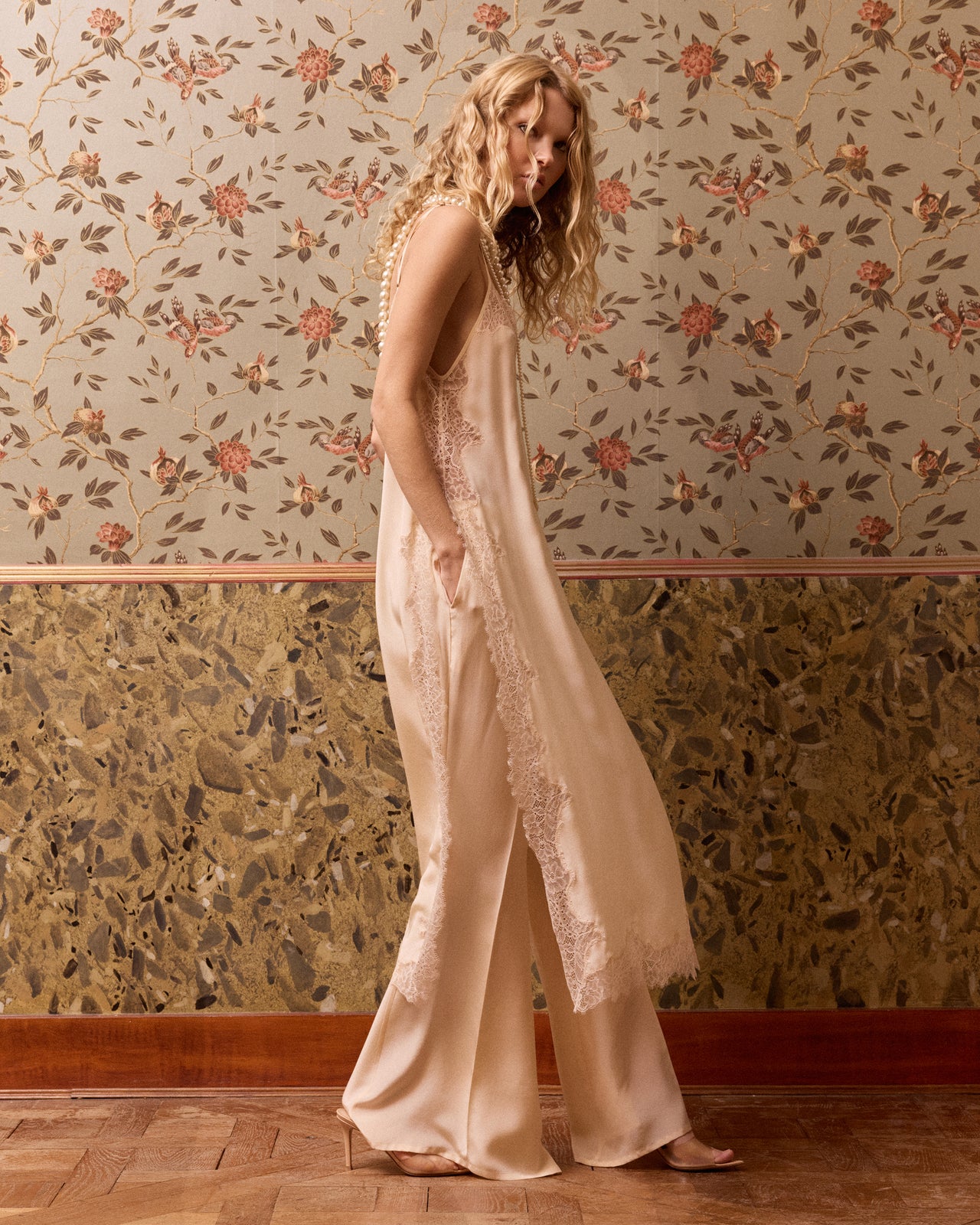 Robe Balma - Nude - Image 3