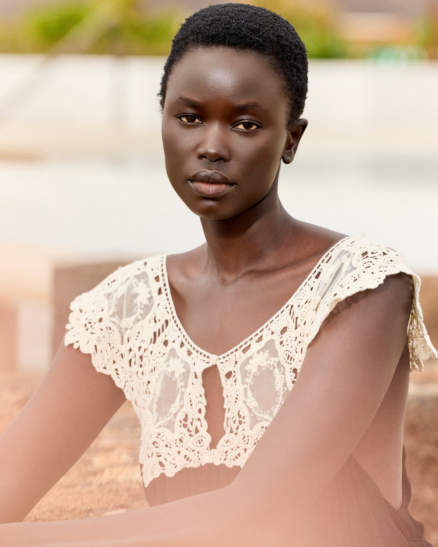 Robe Baron - Noir : Robe longue en georgette de viscose et guipure – Noir et écru Mes Demoiselles