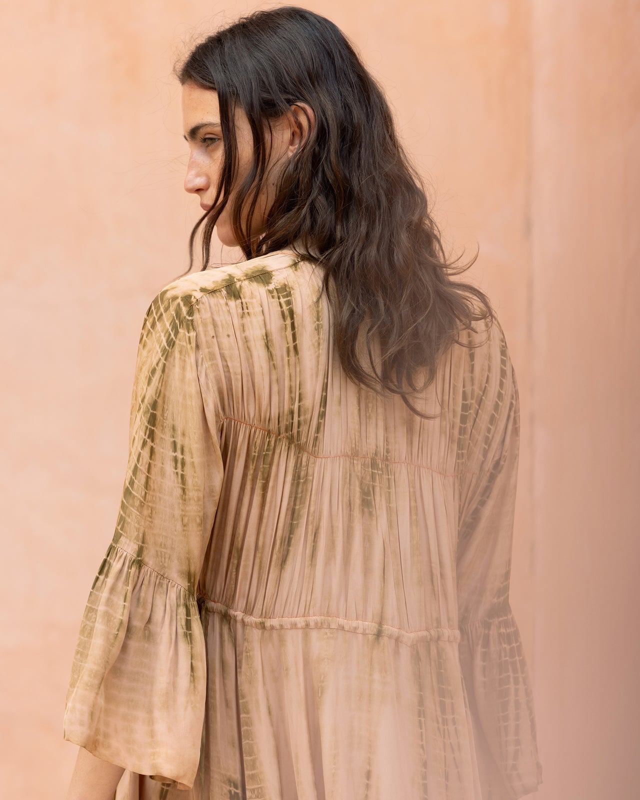 Robe Calm - Beige : Robe midi en viscose shiny tie & dye Mes Demoiselles - Image 5