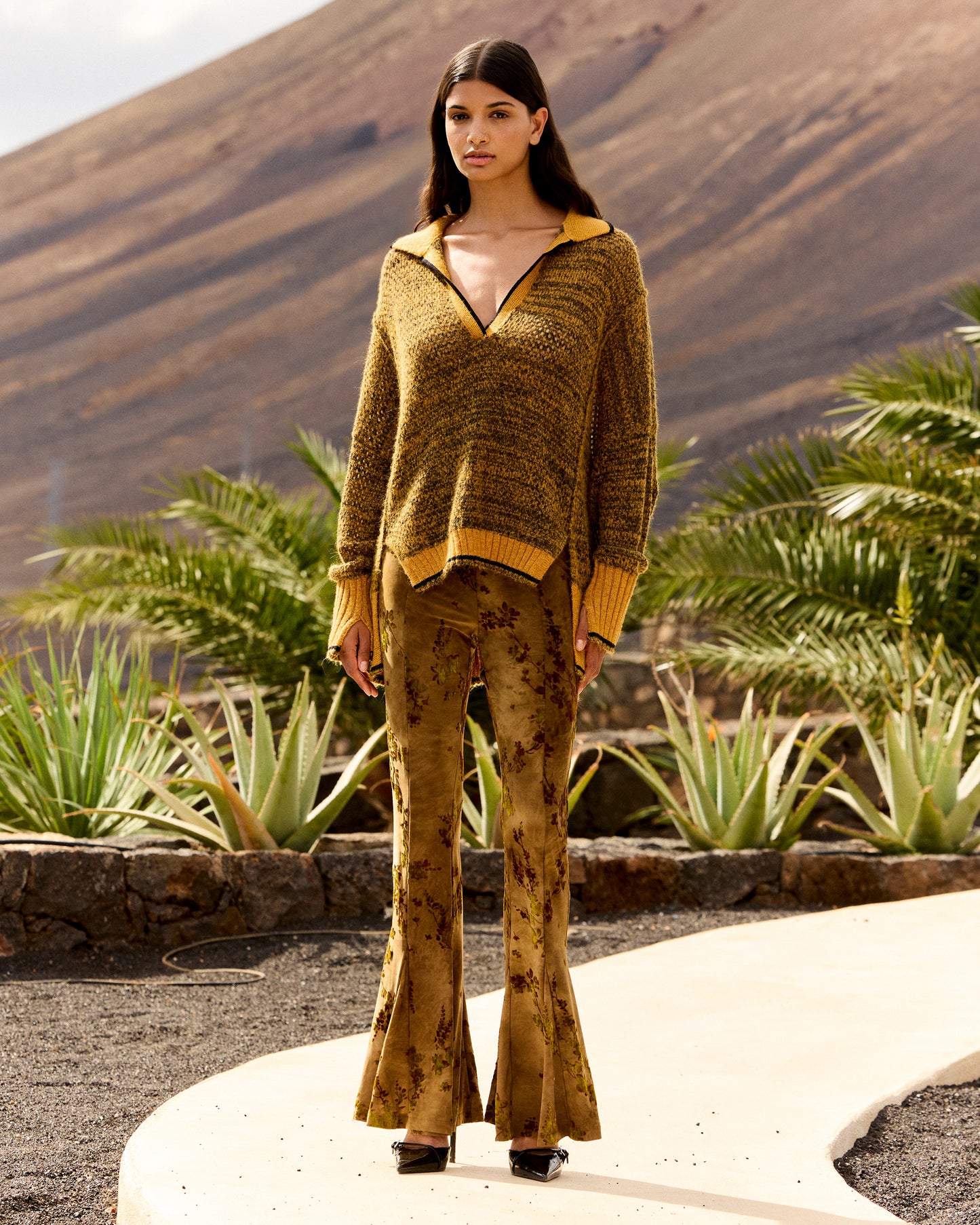 Luria Sweater - Khaki