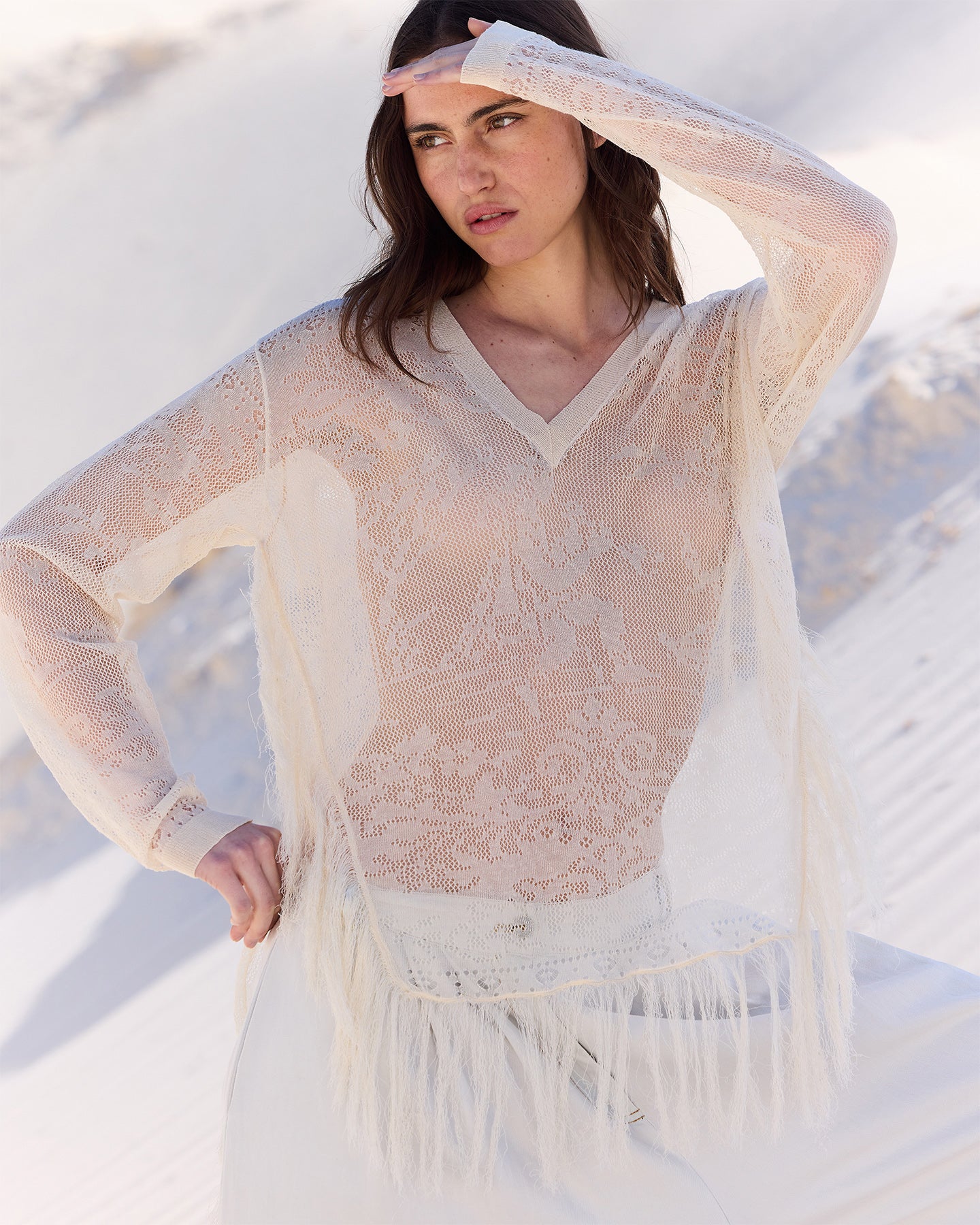 Pull Birpal - Beige : Pull façon poncho beige en pointelle et dentelle ajourée Mes Demoiselles