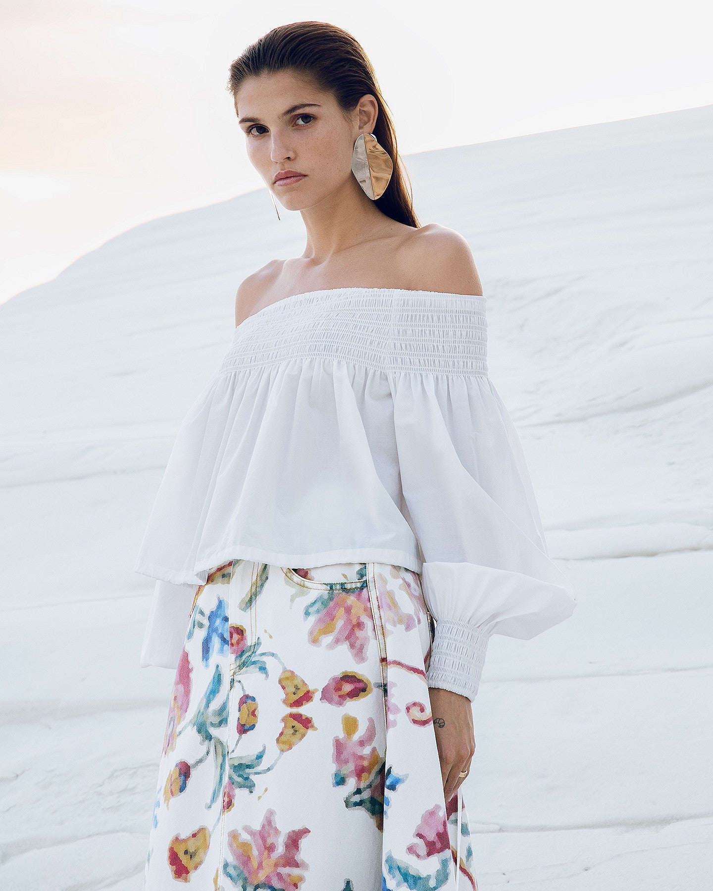 Top en popeline de coton blanche encolure smockée - Chemises & tops Mes Demoiselles