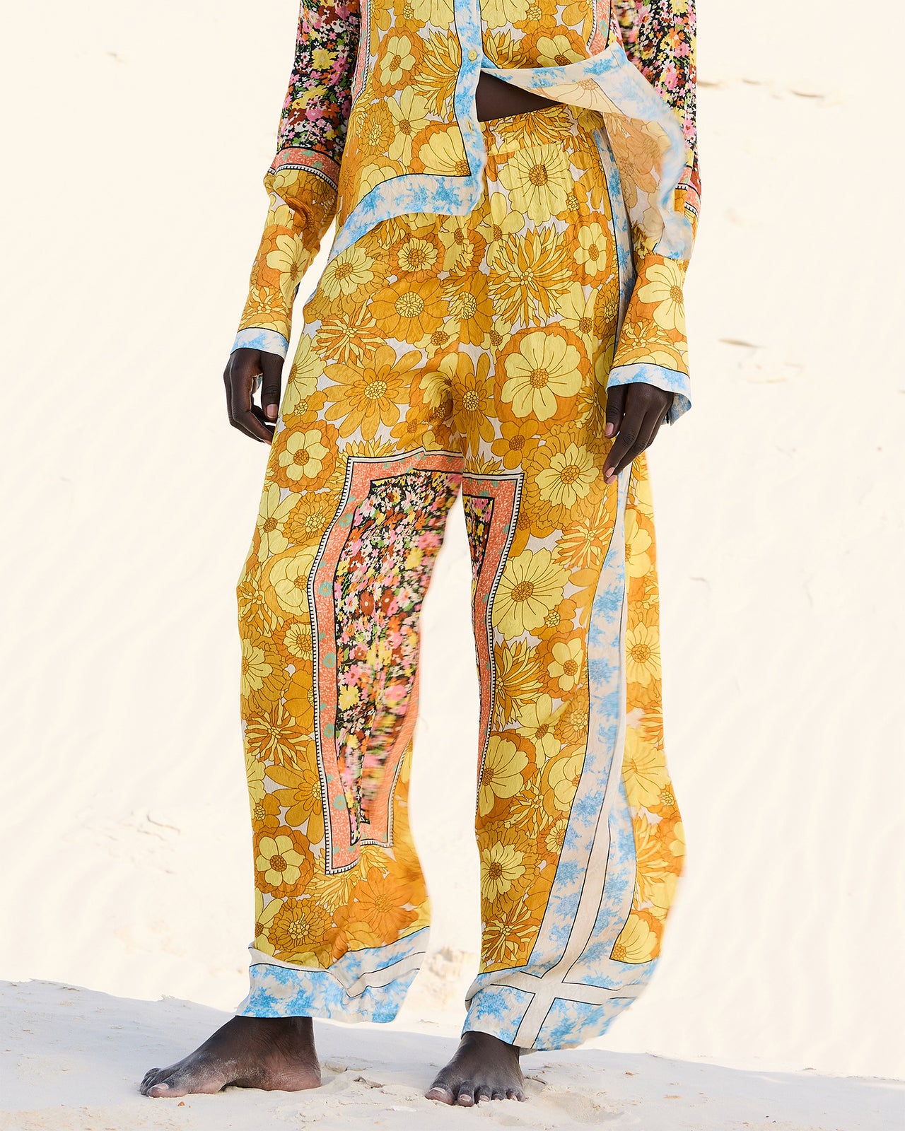 Pantalon souple en viscose jacquard imprimé floral - Pantalons & combinaisons Mes Demoiselles - Image 1