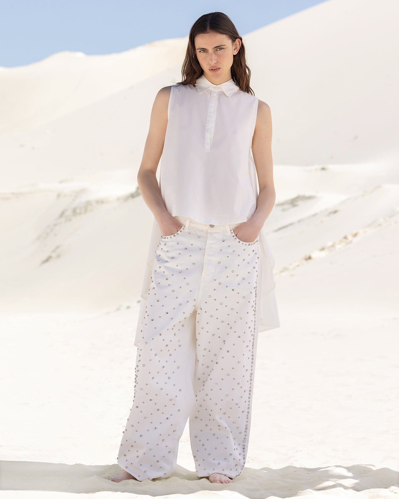 Jean oversize blanc avec détails argentés - Pantalons & combinaisons Mes Demoiselles - Image 1