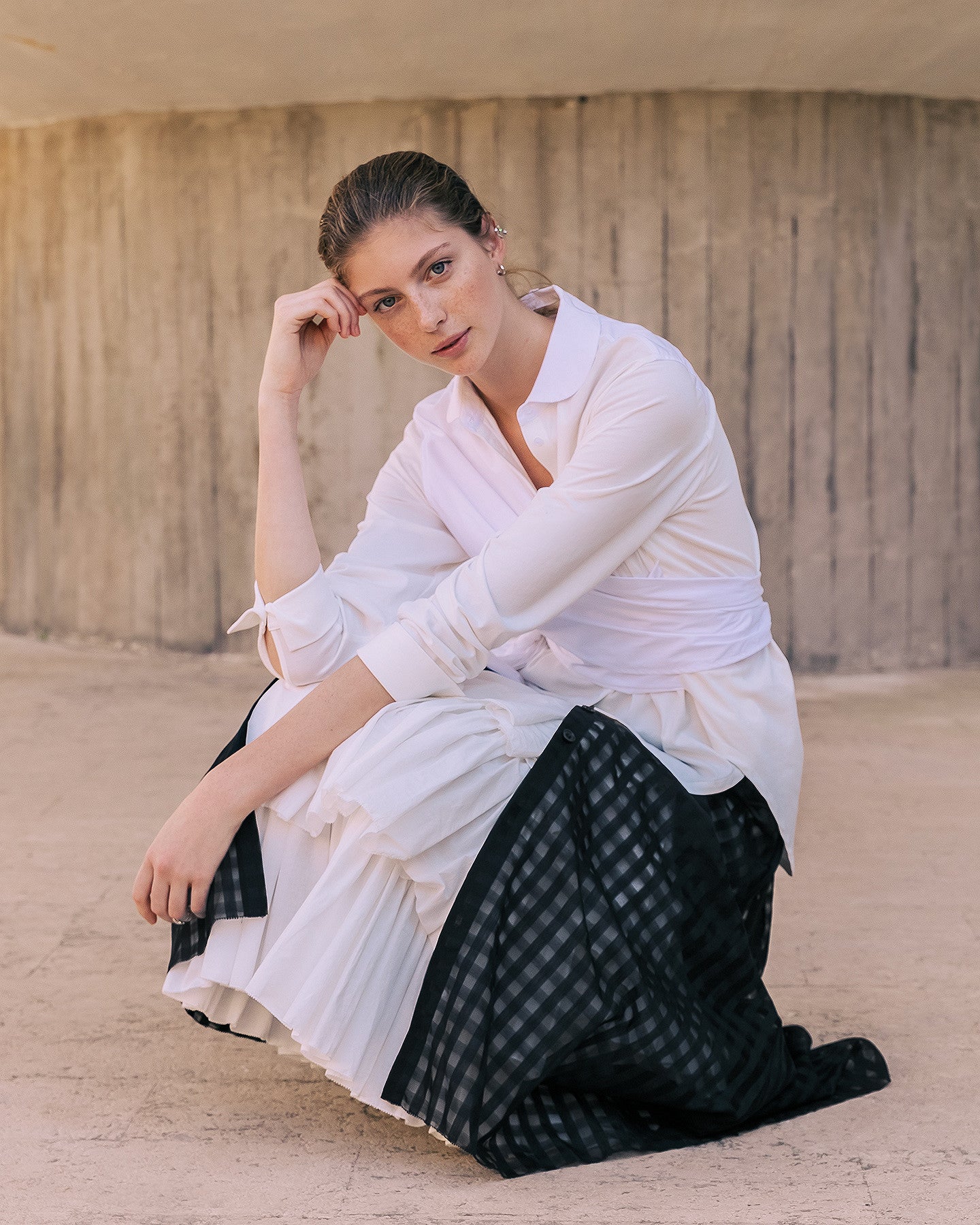 Dualité des cotons pour cette chemise croisée blanche - Chemises & tops Mes Demoiselles