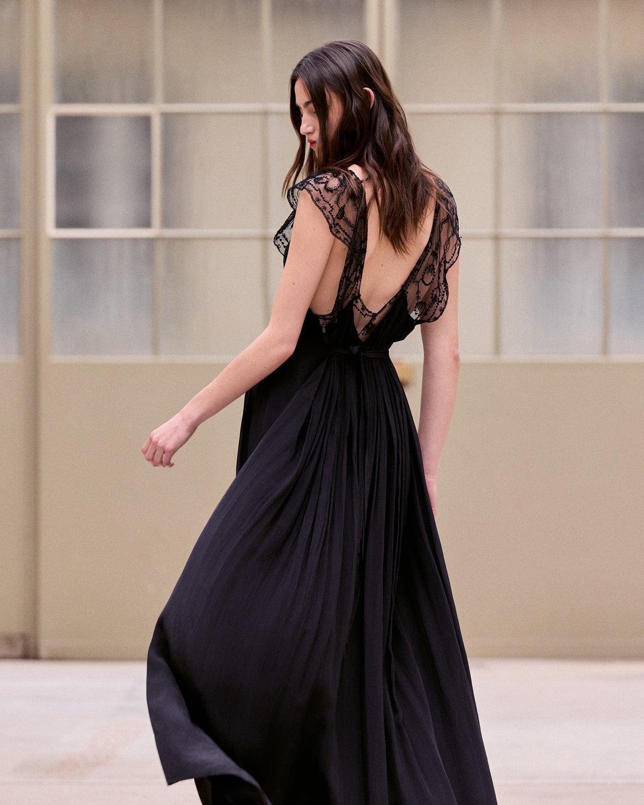 Robe Inna - Noir - Image 5
