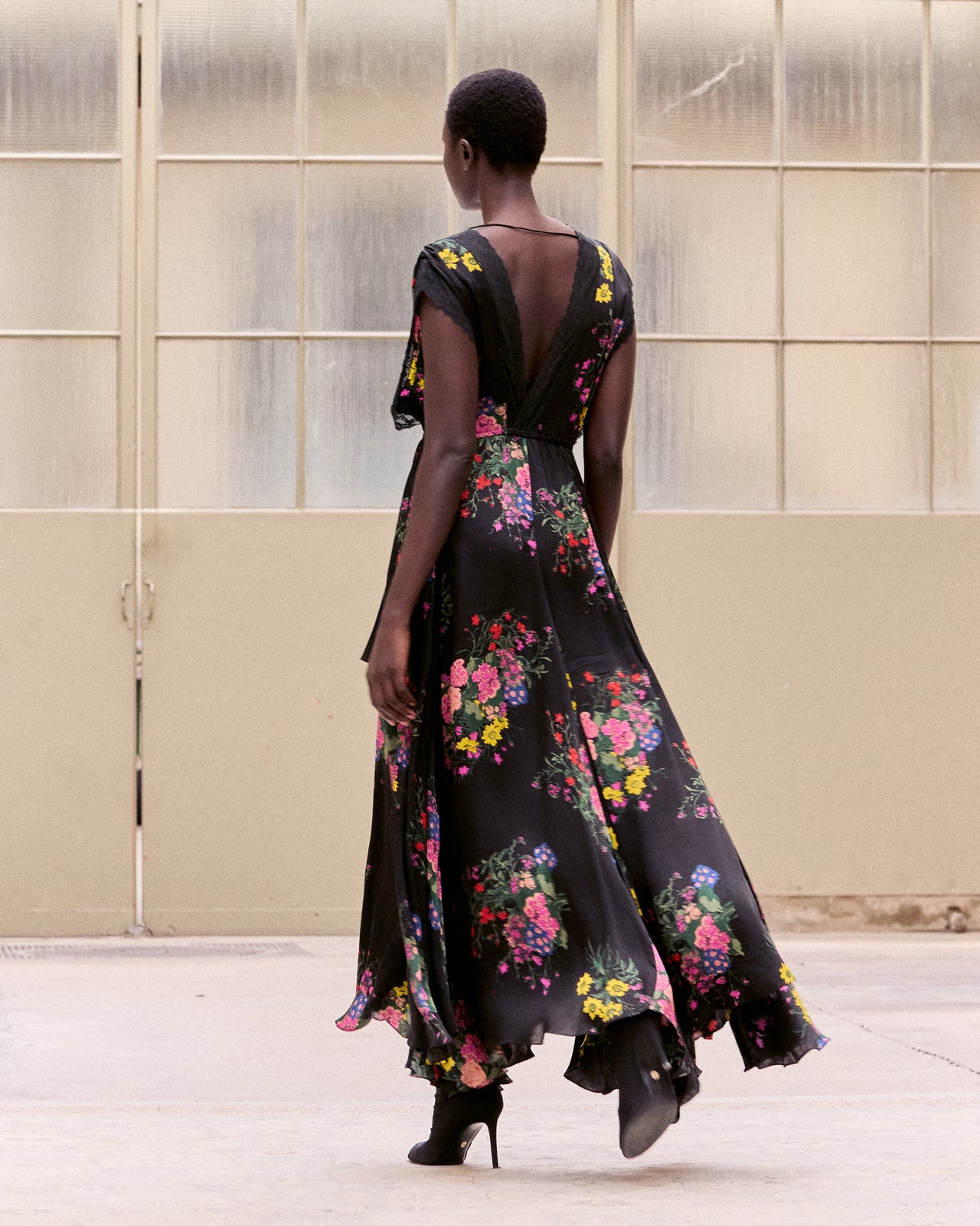 Robe Pali - Noir - Image 6