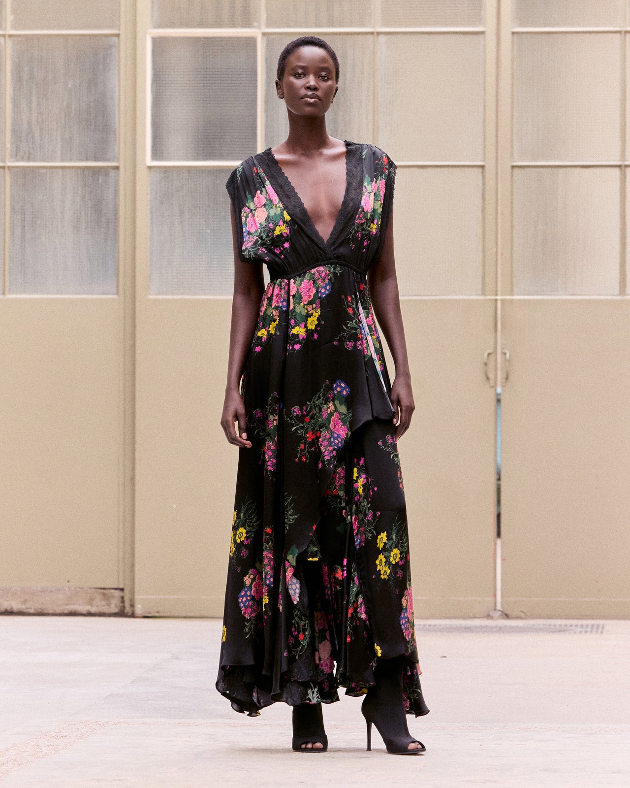 Robe Pali - Noir - Image 7