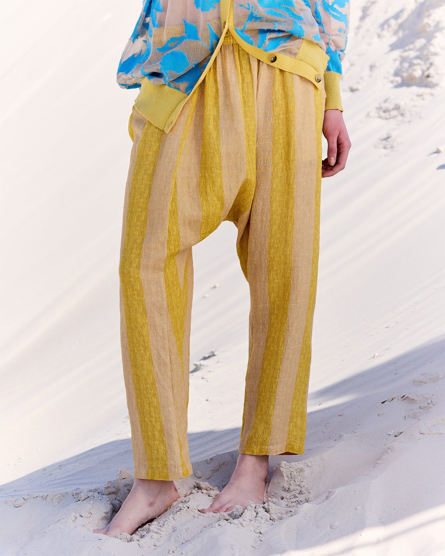 Pantalon sarouel en soie fine et naturelle rayé jaune - Pantalons & combinaisons Mes Demoiselles