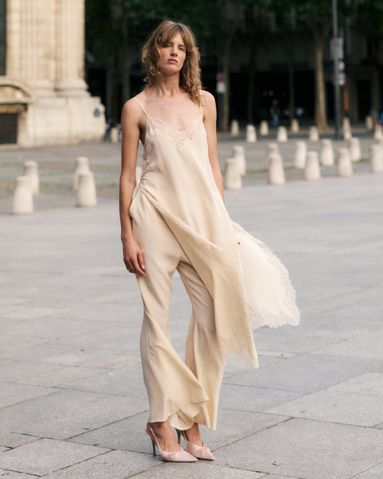 Robe Balma - Nude - Image 6