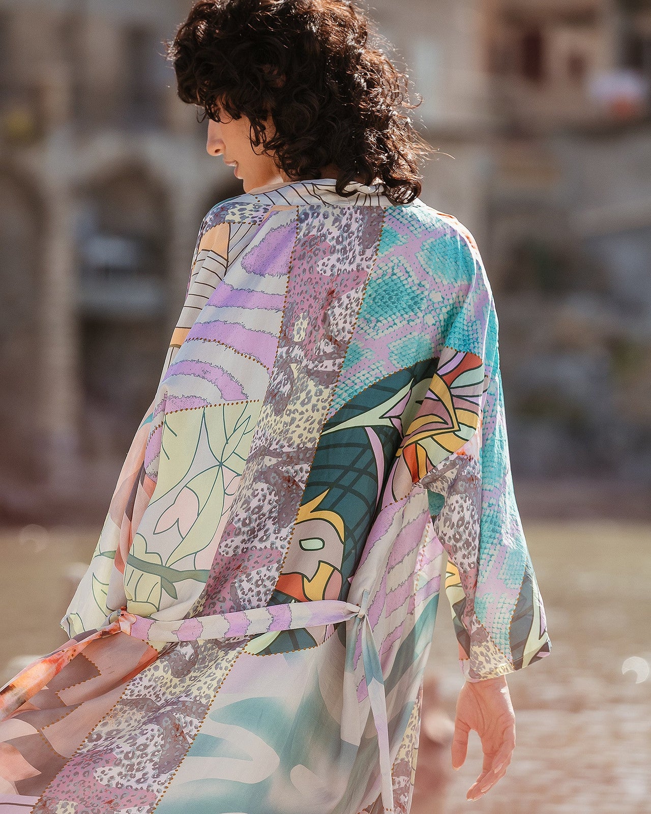 Long kimono fleuri en soie - Kimonos & ponchos Mes Demoiselles - Image 3