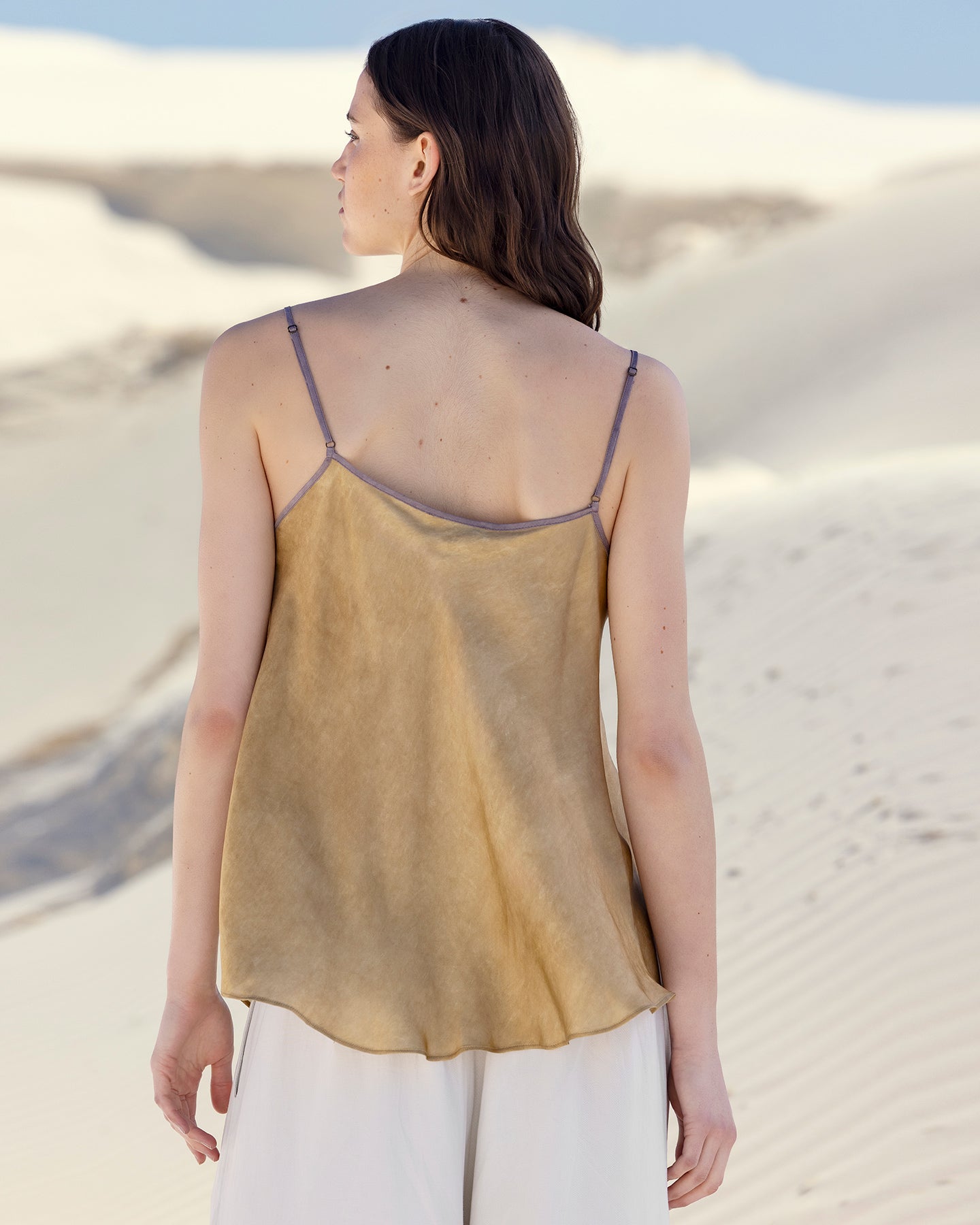 Top Mila - Ocre : Top en soie ocre fines bretelles Mes Demoiselles