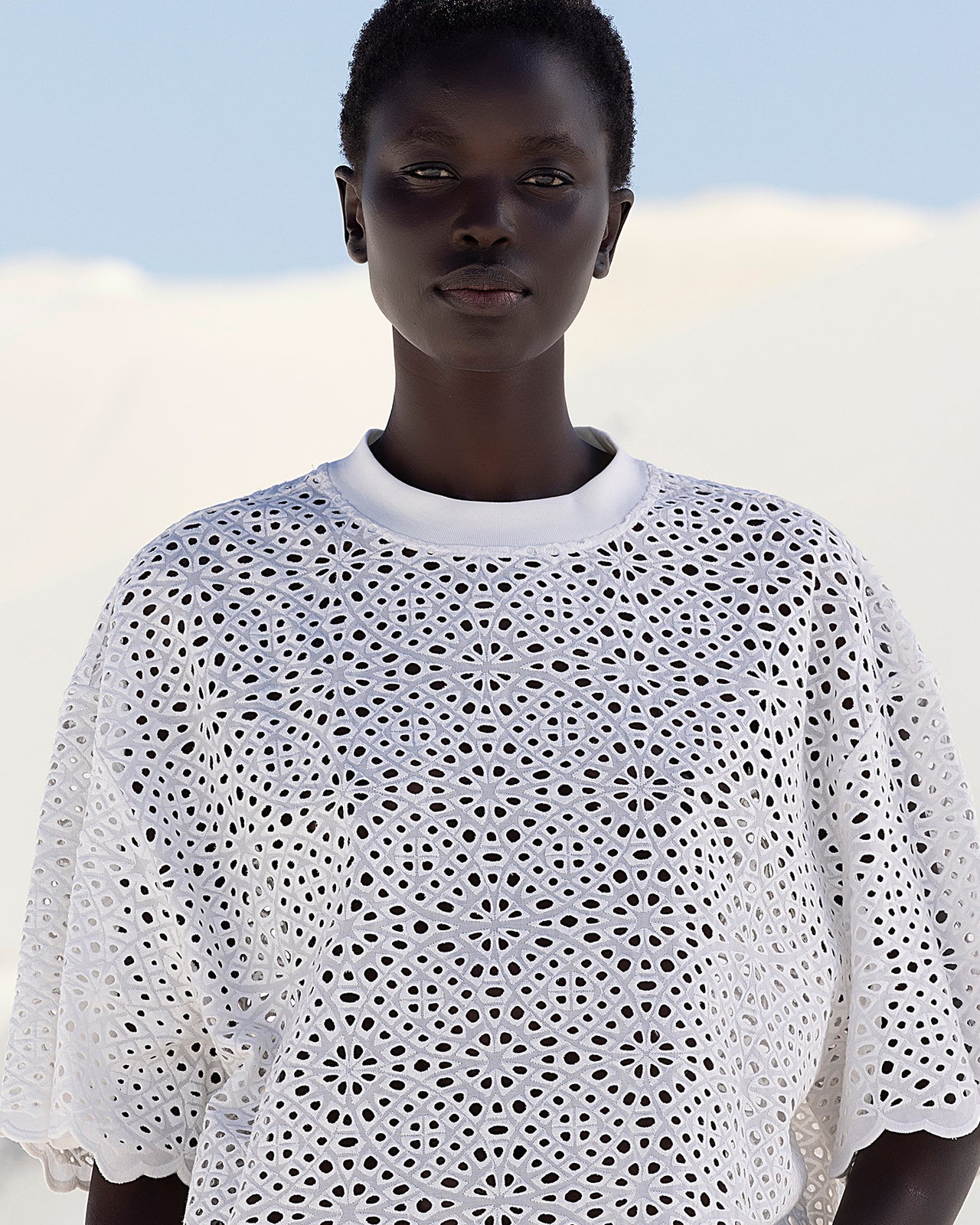 Long tee - shirt en broderie anglaise blanche - Chemises & tops Mes Demoiselles - Image 3