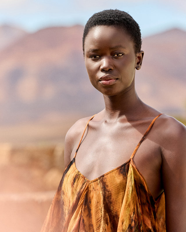 Robe Lany - Marron : Robe longue en viscose georgette tie & dye – Multicolore Mes Demoiselles - Image 3