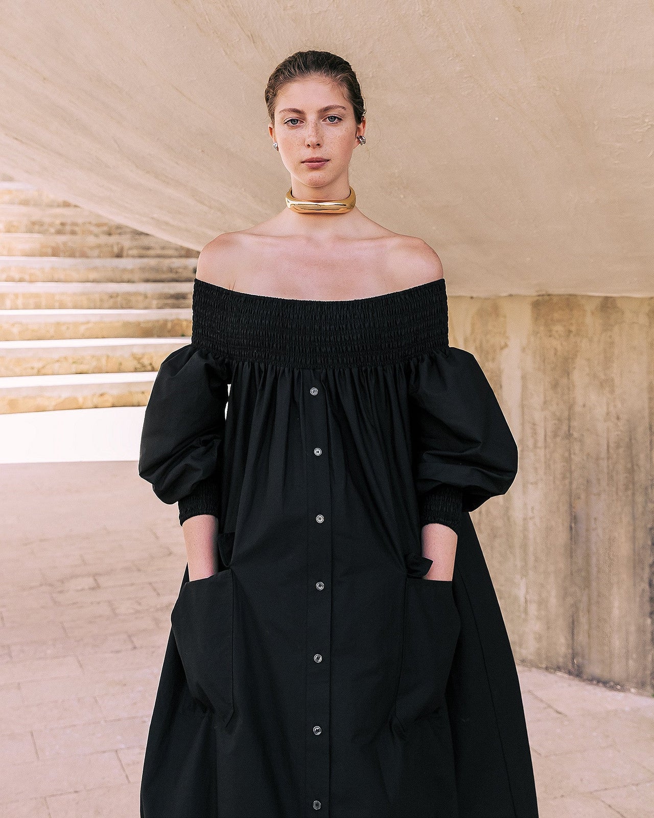Robe Parimar - Noir : Robe longue noire en popeline de coton craquante Mes Demoiselles - Image 6