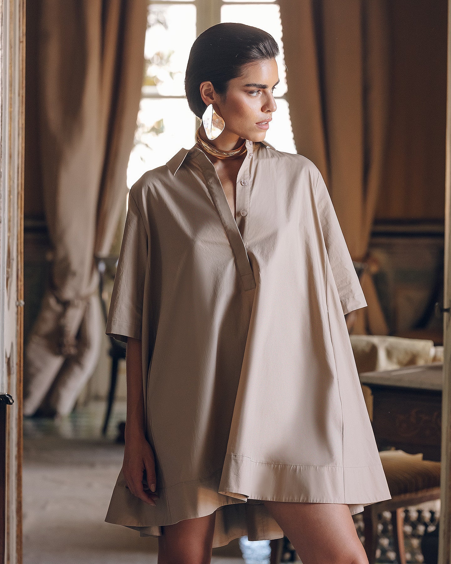 Robe Perle - Sable : Robe courte sable en popeline de coton craquante Mes Demoiselles