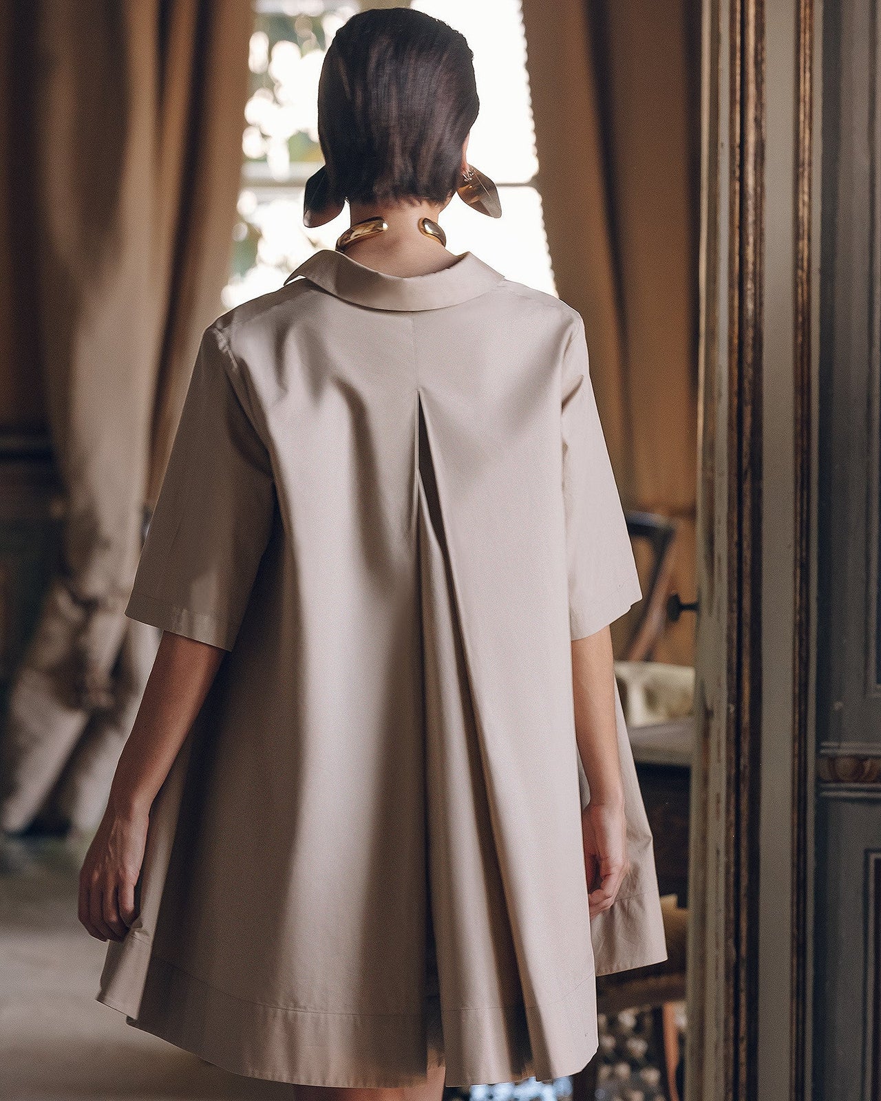 Robe Perle - Sable : Robe courte sable en popeline de coton craquante Mes Demoiselles - Image 5