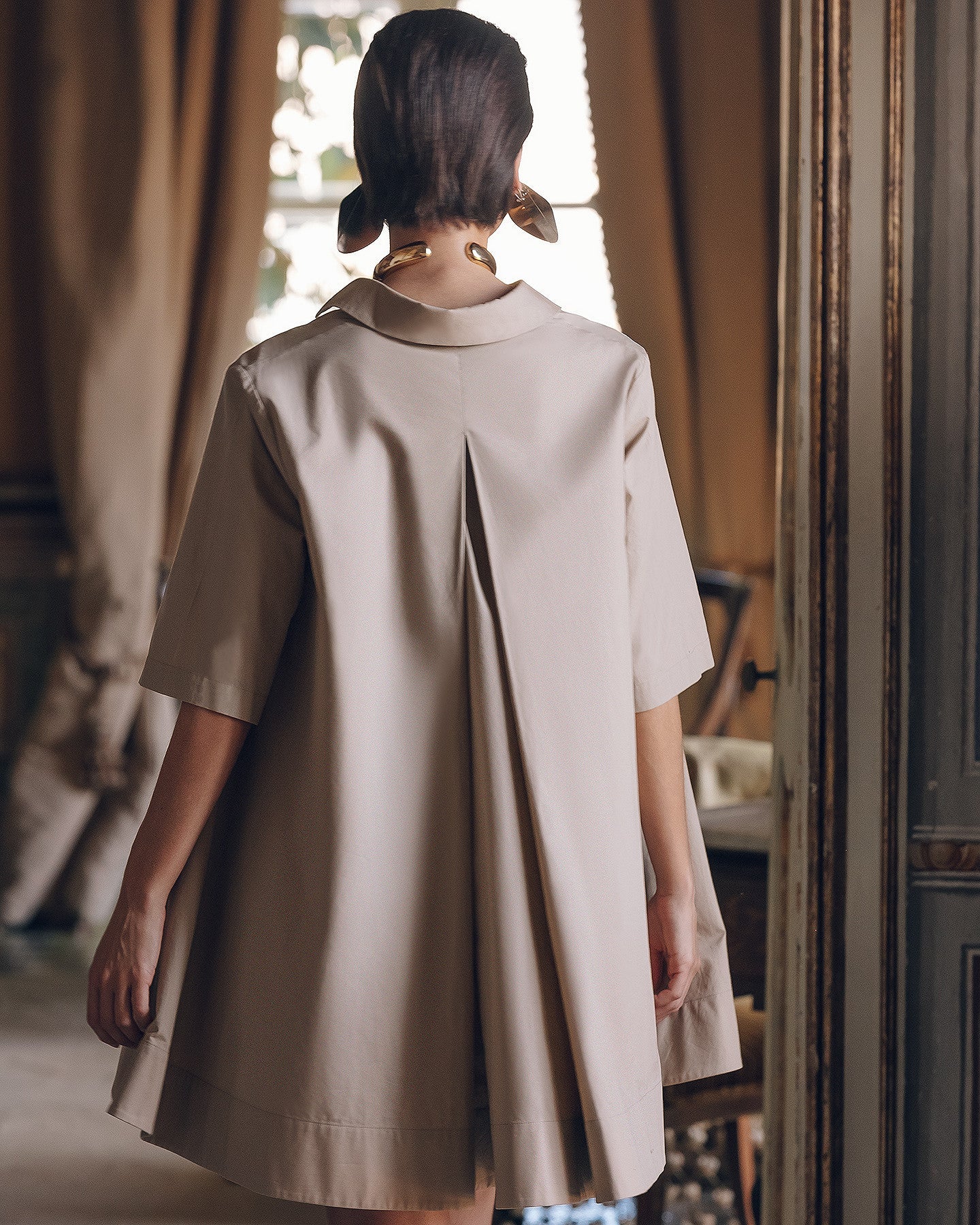 Robe Perle - Sable : Robe courte sable en popeline de coton craquante Mes Demoiselles